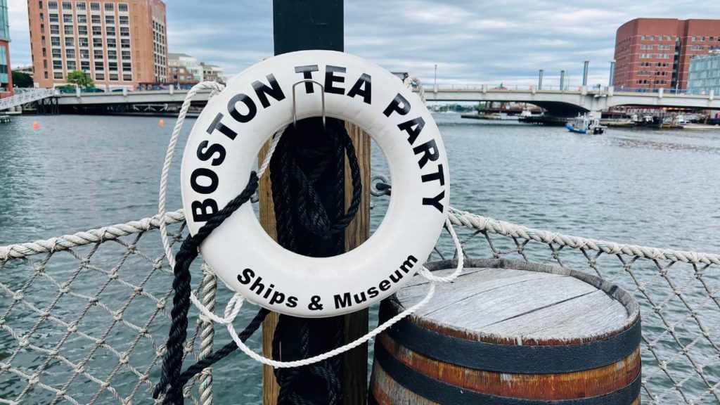 ボストン観光｜ボストン茶会事件博物館展示物