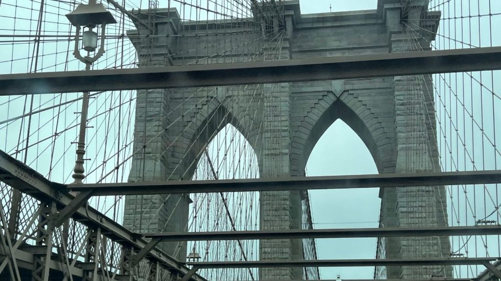 ニューヨーク観光｜ブルックリン橋